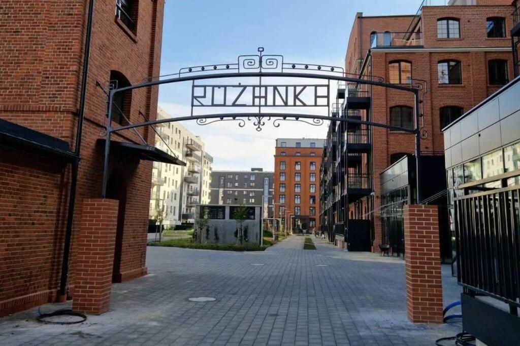 Apartament W Starym Mlynie Loft Rozanka Wrocław Buitenkant foto